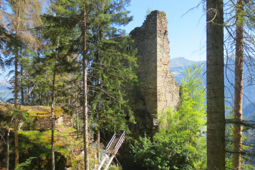 Burg Obertagstein Thusis