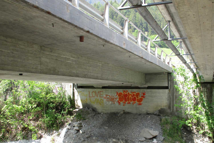 Julierstrasse, Wititobelbrücke